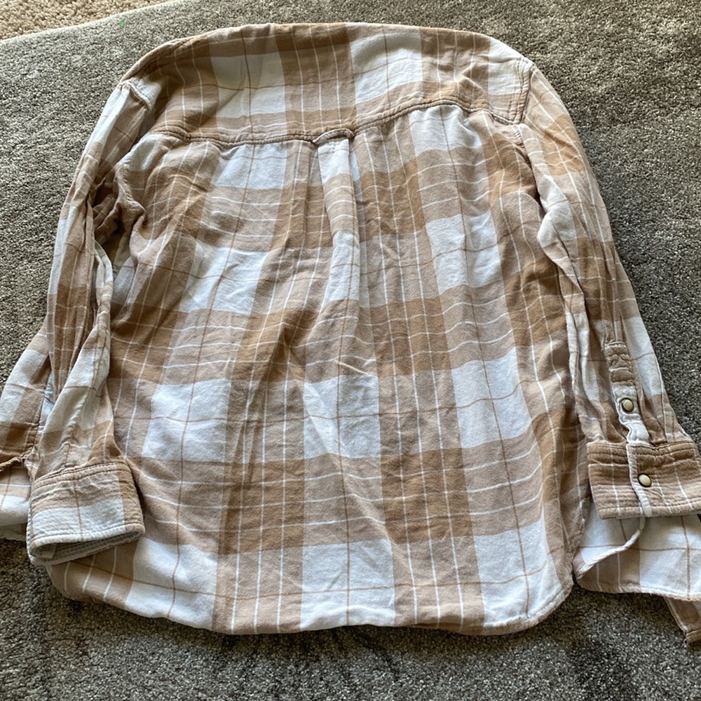 AE Flannel - Picture 4 of 4